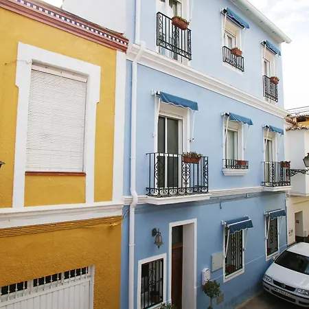 Гостевой дом Malaga Lodge Guesthouse