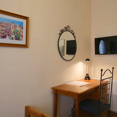 Affittacamere Málaga Lodge Guesthouse