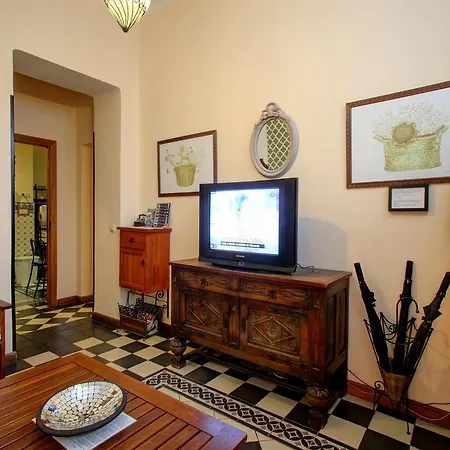 Málaga Lodge Guesthouse Affittacamere 3*