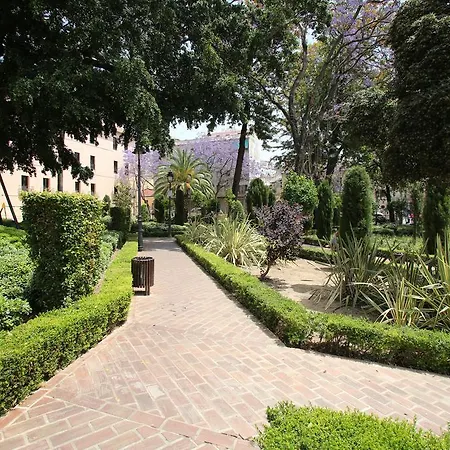 Malaga Lodge Guesthouse Guest house Malaga