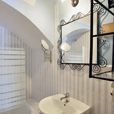 Málaga Lodge Guesthouse Affittacamere Málaga