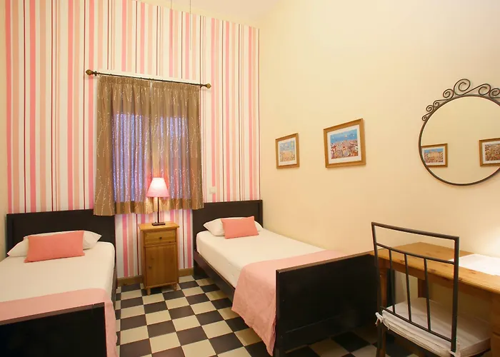 مالاغا لودج بيت ضيافة