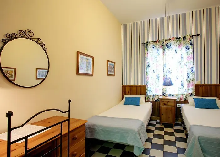 بيت ضيافة مالاغا لودج