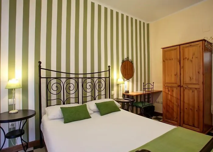 بيت ضيافة مالاغا لودج 3*