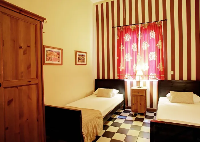 مالاغا لودج بيت ضيافة