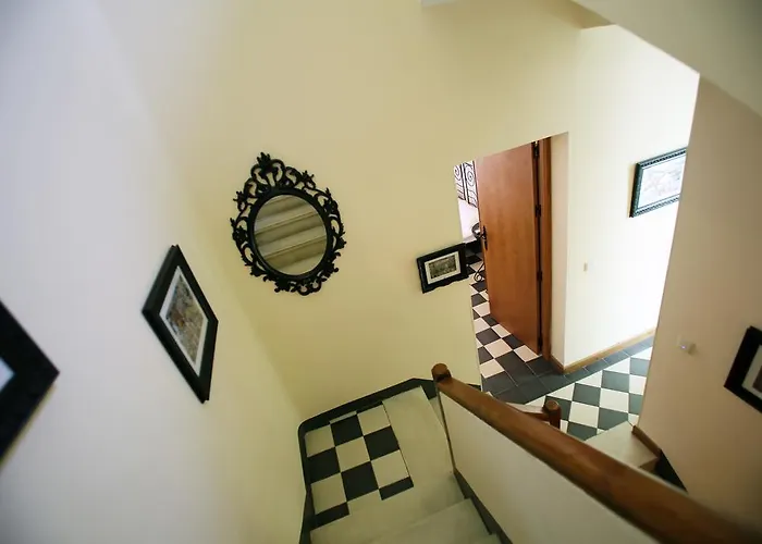 مالاغا لودج