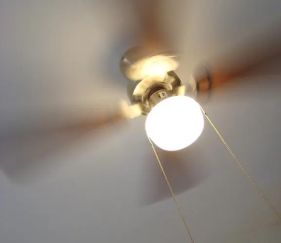 مالاغا لودج بيت ضيافة مالقة