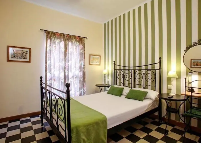 بيت ضيافة مالاغا لودج 3*